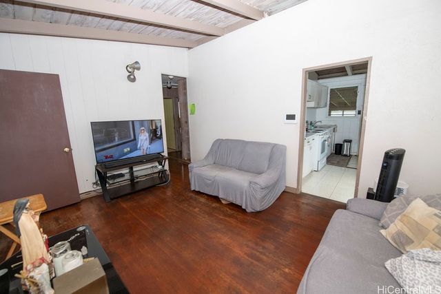 94-1151 Awalai Street, Waipahu, HI 96797