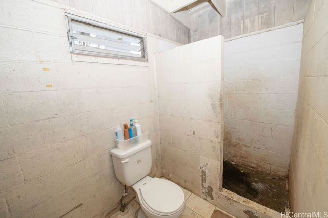 94-1151 Awalai Street, Waipahu, HI 96797