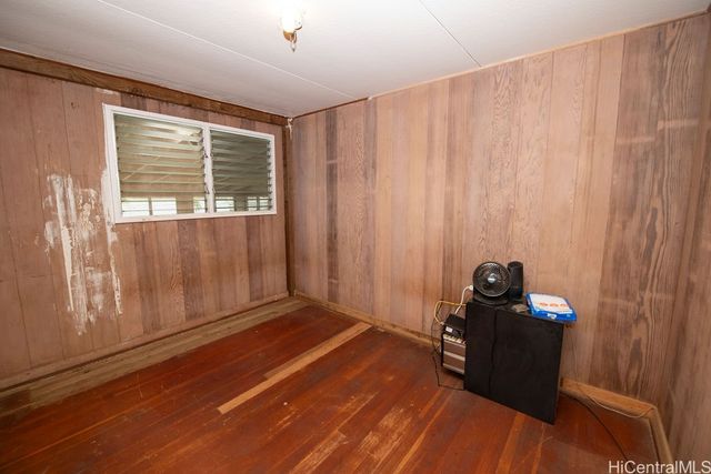 94-1151 Awalai Street, Waipahu, HI 96797