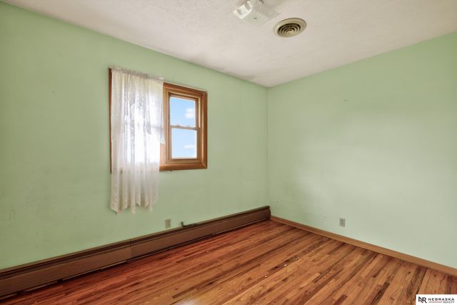 1206 Skyview Drive, Bellevue, NE 68005