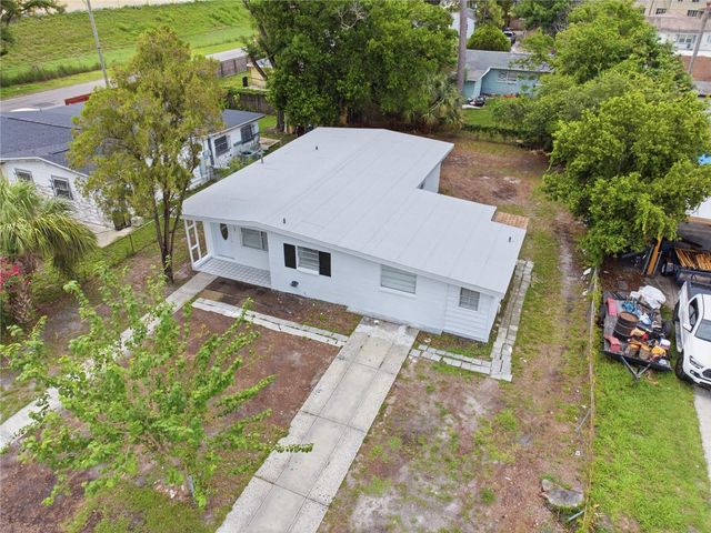 317 E HYDRANGIA STREET, Tampa, FL 33612