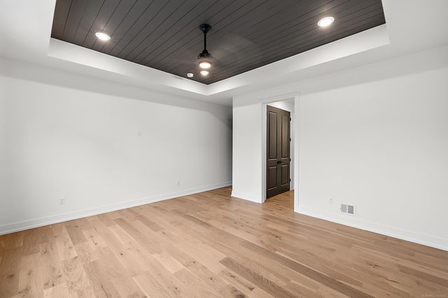 42451 Magnolia Drive, Sterling Heights, MI 48314