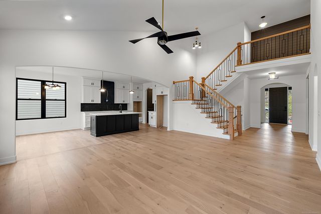 42451 Magnolia Drive, Sterling Heights, MI 48314