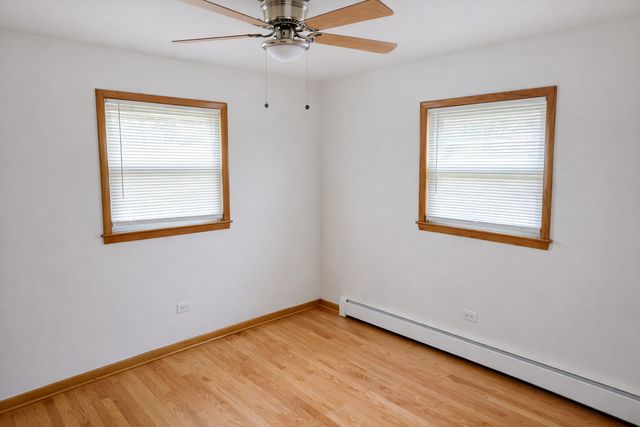 5834 W Montrose Avenue 1S, Chicago, IL 60634