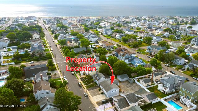308 New Jersey Avenue, Point Pleasant Beach, NJ 08742