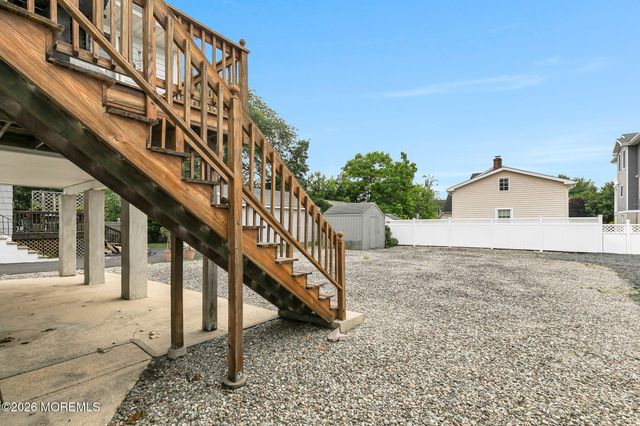 308 New Jersey Avenue, Point Pleasant Beach, NJ 08742
