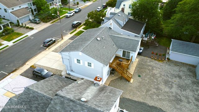 308 New Jersey Avenue, Point Pleasant Beach, NJ 08742