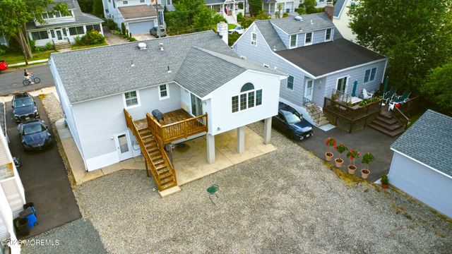 308 New Jersey Avenue, Point Pleasant Beach, NJ 08742