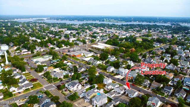 308 New Jersey Avenue, Point Pleasant Beach, NJ 08742