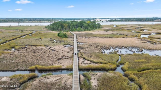 1633 Riverview Terrace, Wilmington, NC 28401