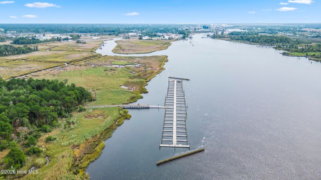 1633 Riverview Terrace, Wilmington, NC 28401