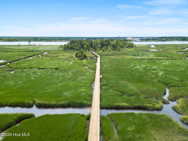 1633 Riverview Terrace, Wilmington, NC 28401