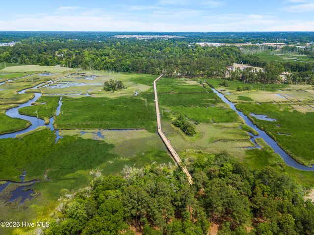 1633 Riverview Terrace, Wilmington, NC 28401