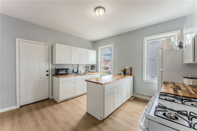 271 Union Avenue, Providence, RI 02909