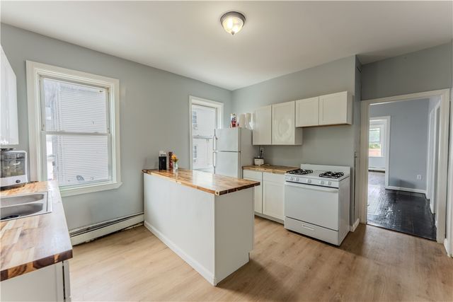 271 Union Avenue, Providence, RI 02909