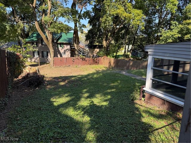 623 Bunker Hill Road, Ashtabula, OH 44004