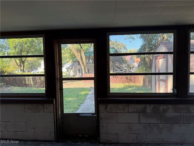 623 Bunker Hill Road, Ashtabula, OH 44004