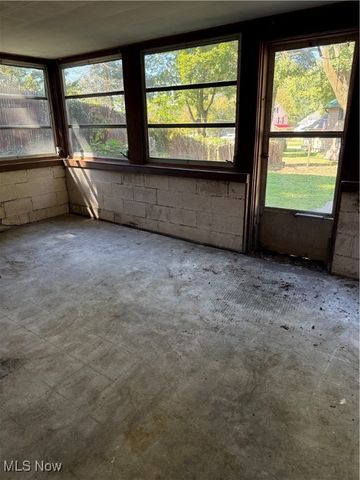 623 Bunker Hill Road, Ashtabula, OH 44004