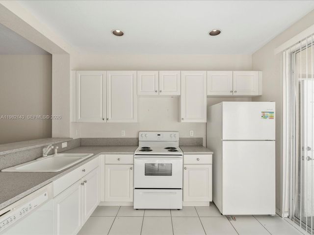 767 NW 42nd Ave, Plantation, FL 33317