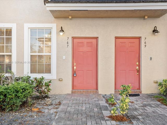 767 NW 42nd Ave, Plantation, FL 33317