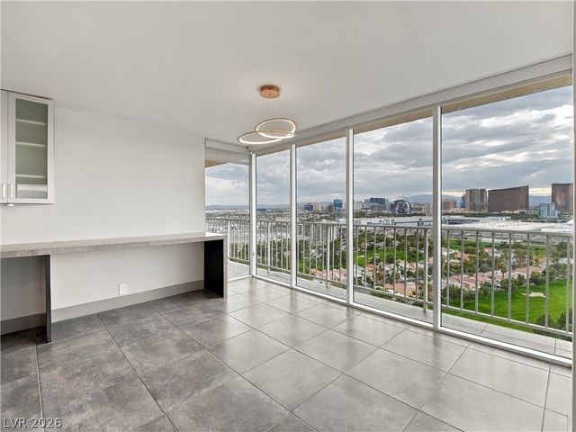 3111 Bel Air Drive 24A, Las Vegas, NV 89109