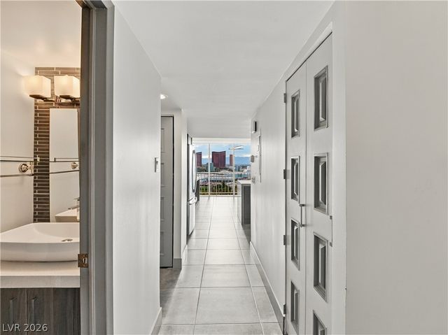 3111 Bel Air Drive 24A, Las Vegas, NV 89109