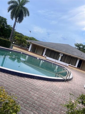11905 NE 2nd Avenue C107, North Miami, FL 33161