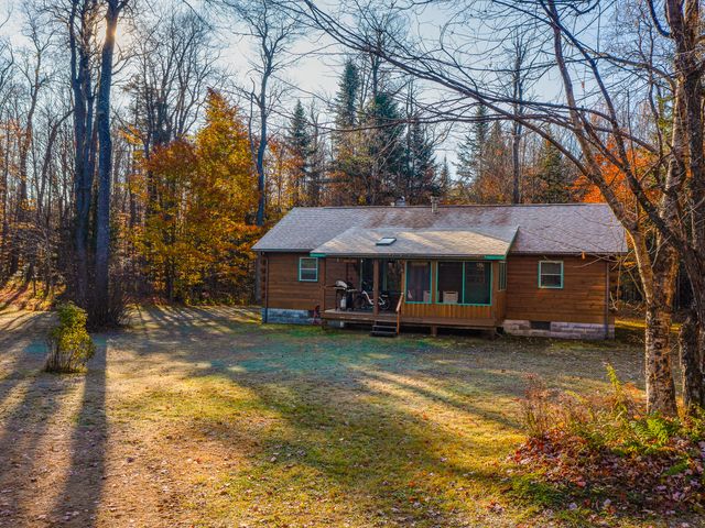 134 Haystack Mountain Road, Piercefield, NY 12973