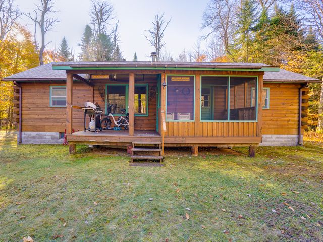 134 Haystack Mountain Road, Piercefield, NY 12973