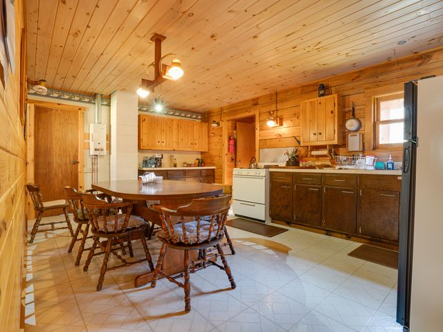 134 Haystack Mountain Road, Piercefield, NY 12973