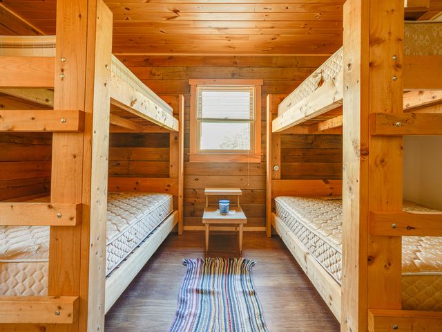 134 Haystack Mountain Road, Piercefield, NY 12973