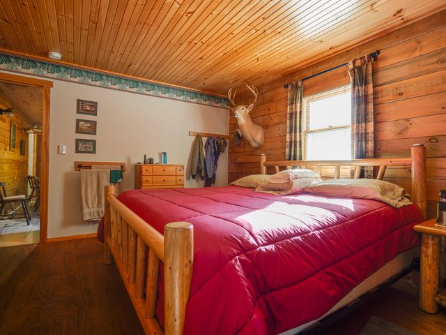 134 Haystack Mountain Road, Piercefield, NY 12973