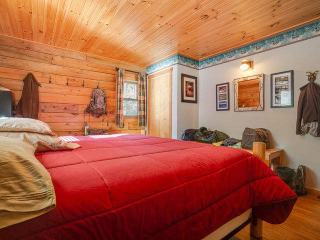 134 Haystack Mountain Road, Piercefield, NY 12973