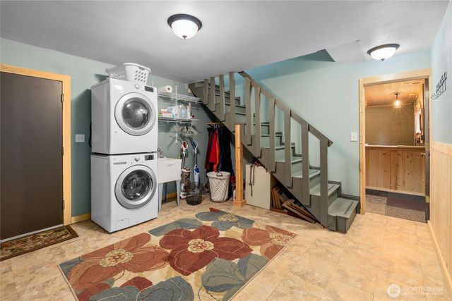 1051 Highland Loop, Ronald, WA 98940