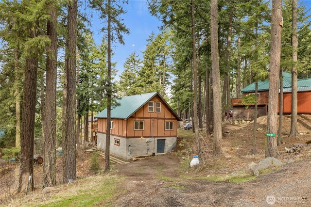 1051 Highland Loop, Ronald, WA 98940