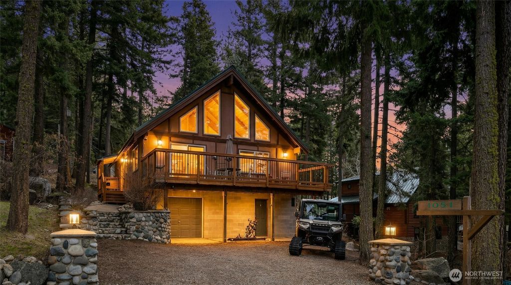 1051 Highland Loop, Ronald, WA 98940