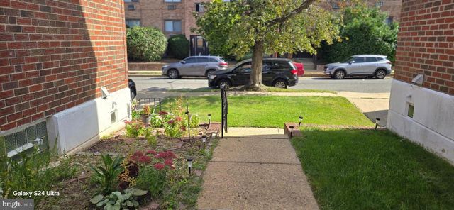 2806 WALNUT HILL ST, Philadelphia, PA 19152