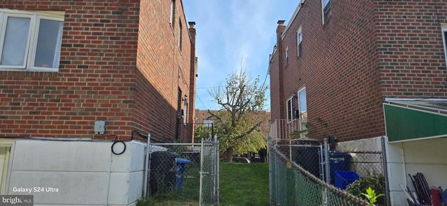 2806 WALNUT HILL ST, Philadelphia, PA 19152