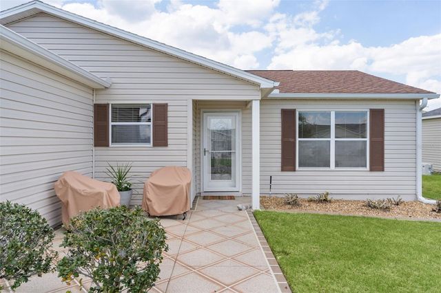 2543 RAINTREE DRIVE, The Villages, FL 32162