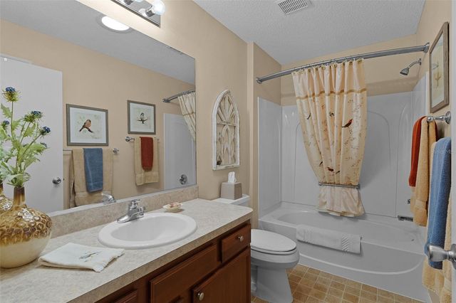 2543 RAINTREE DRIVE, The Villages, FL 32162