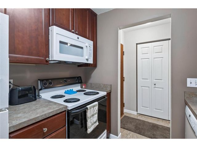 181 Little Canada Road #334, Little Canada, MN 55117