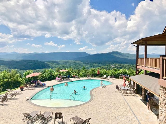 1665 Round Mountain Parkway 69, Lenoir, NC 28645