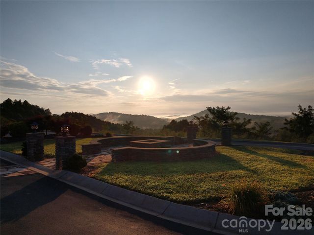 1665 Round Mountain Parkway 69, Lenoir, NC 28645