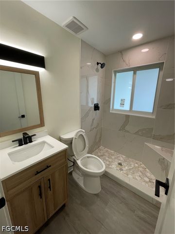 233 Cape Coral PKWY E 3, Cape Coral, FL 33904