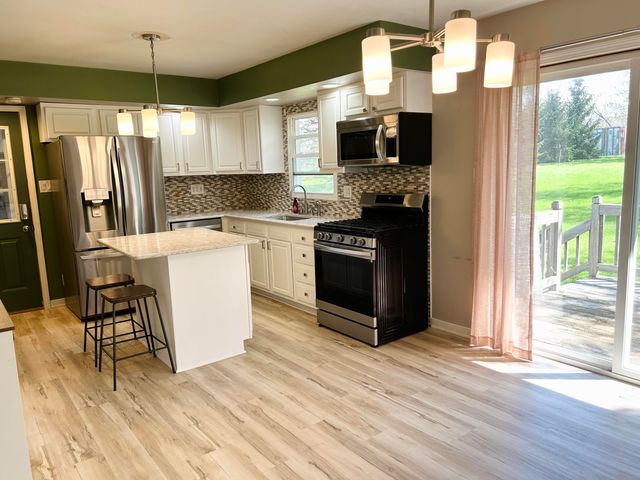 106 W Us Highway 6, Valparaiso, IN 46385