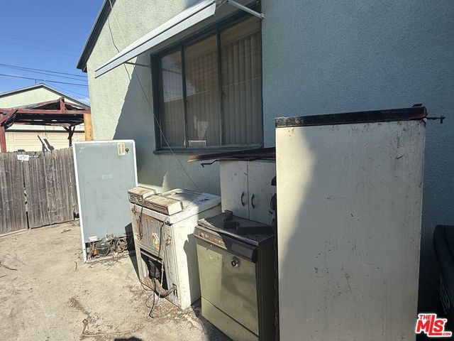 2413 Denmead Street, Lakewood, CA 90712