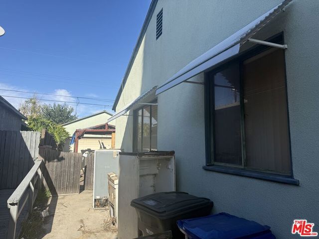 2413 Denmead Street, Lakewood, CA 90712
