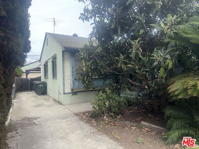 2413 Denmead Street, Lakewood, CA 90712