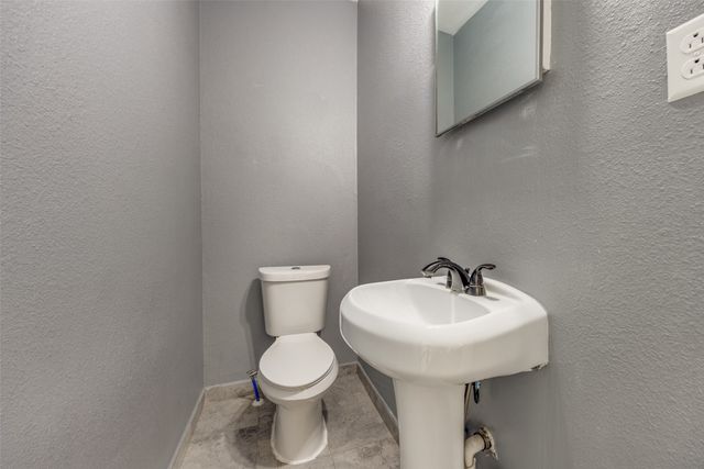 311 W Acheson Street, Denison, TX 75020