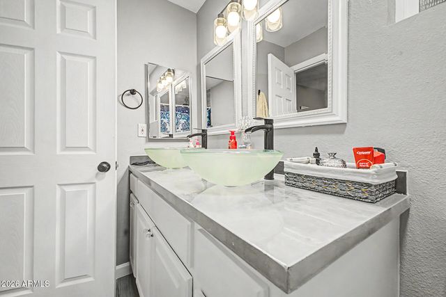 722 N KACHINA --, Mesa, AZ 85203